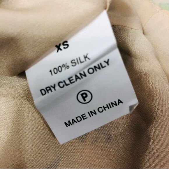 Marie Oliver 100% Silk Colby Floral Sleeveless Top Tank Chiffon Overlay XS - Picture 5 of 8